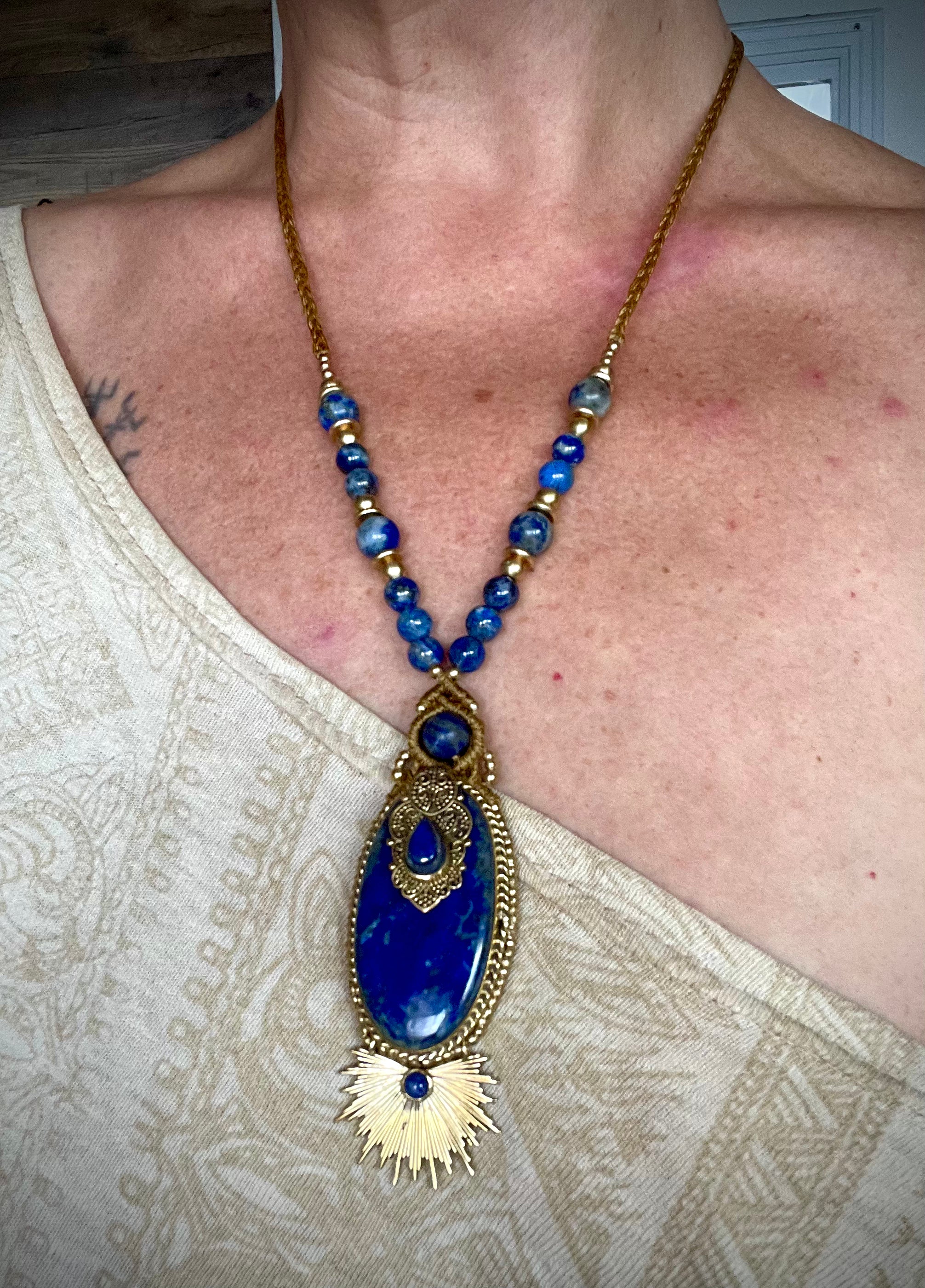 Blue Lapis Queen pendant